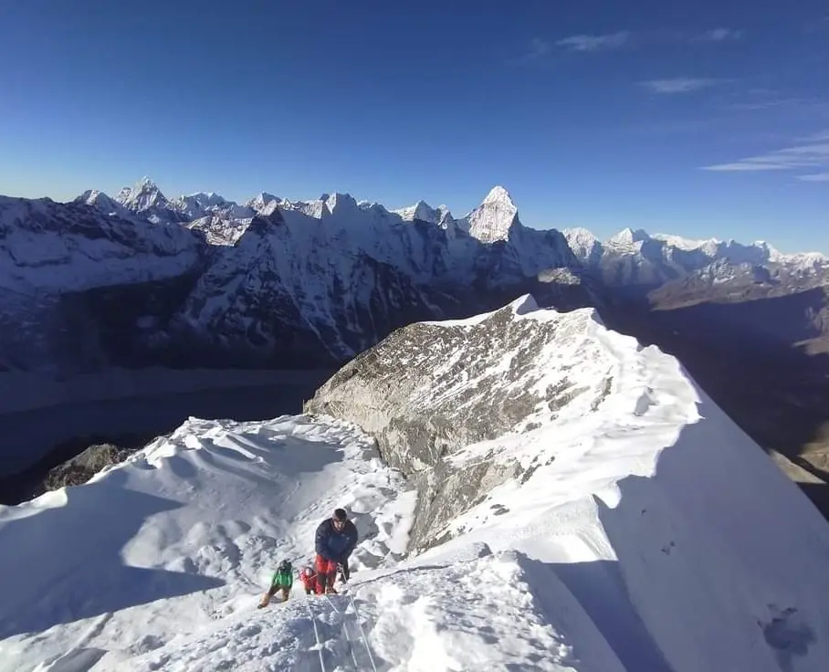 Lhotse Mountain Expedition